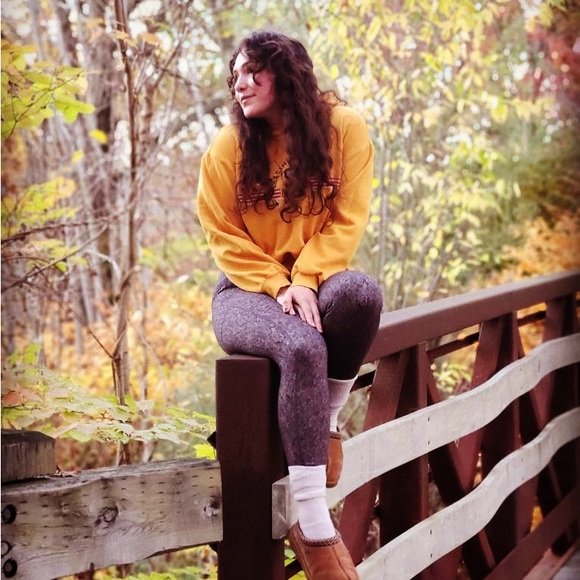 Meet your Posher, Patricia - Picture 1 of 1